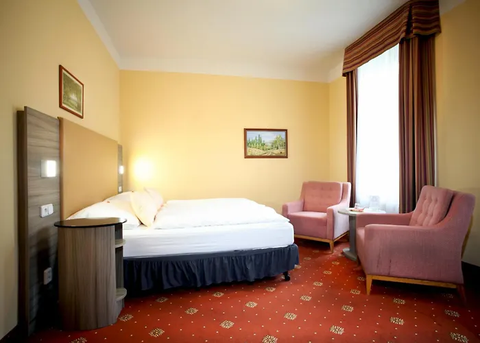 Hotel Paris 3*