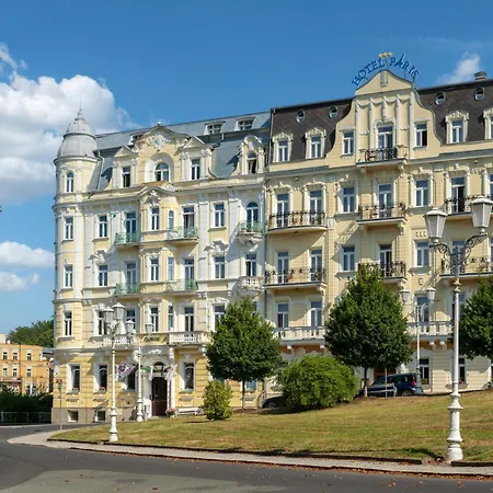 Paris Hotel
