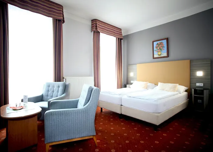 Paris Hotel